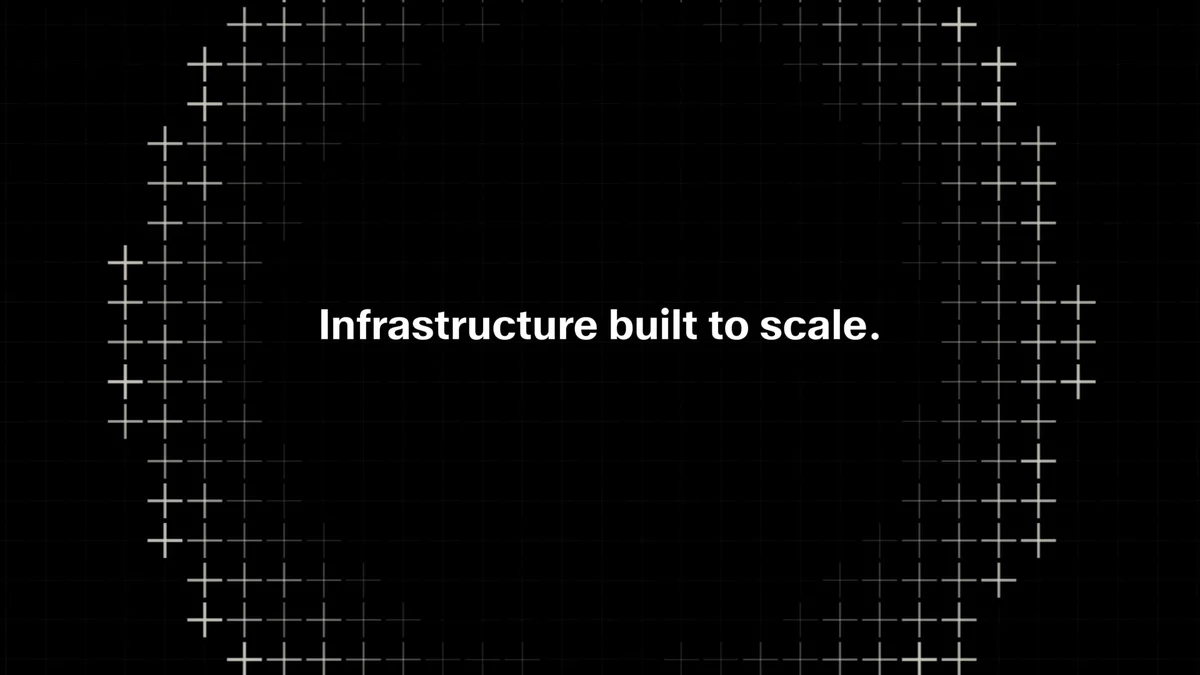 Titular «Infrastructure built to scale.» sobre una cuadrícula de puntos en negro