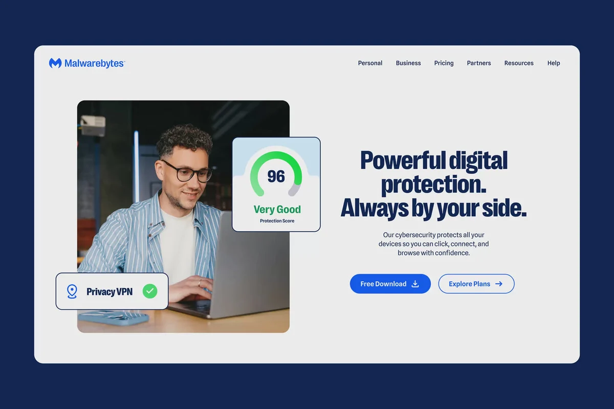 Portada del sitio de Malwarebytes: «Powerful digital protection. Always by your side.»